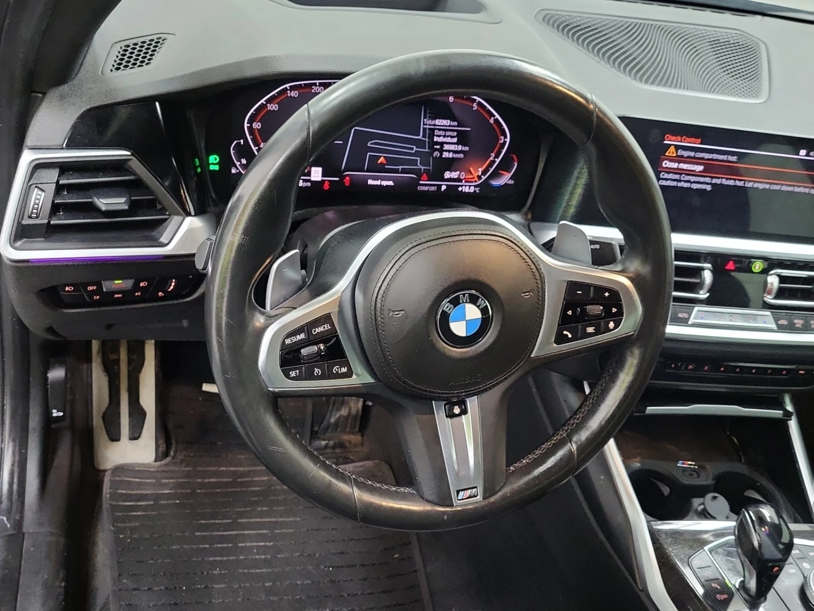 BMW 330 М ПАКЕТ * HEAD UP * 360 КАМЕРА * CARFAX * , снимка 9 - Автомобили и джипове - 55198633