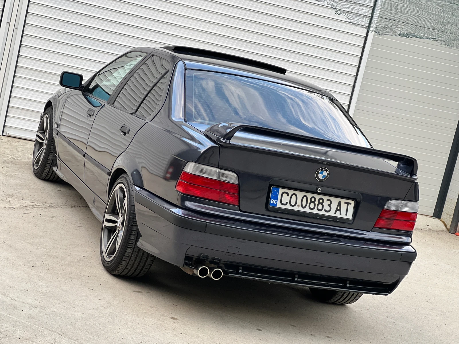 BMW 318, снимка 6 - Автомобили и джипове - 55338723