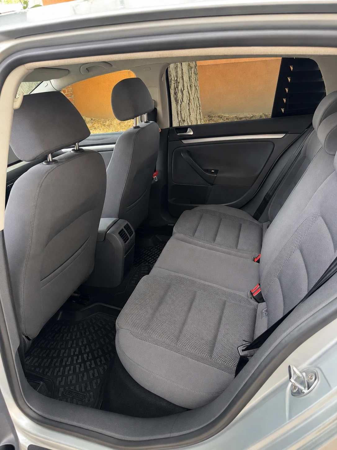 VW Golf 4 motion, снимка 6 - Автомобили и джипове - 55351317