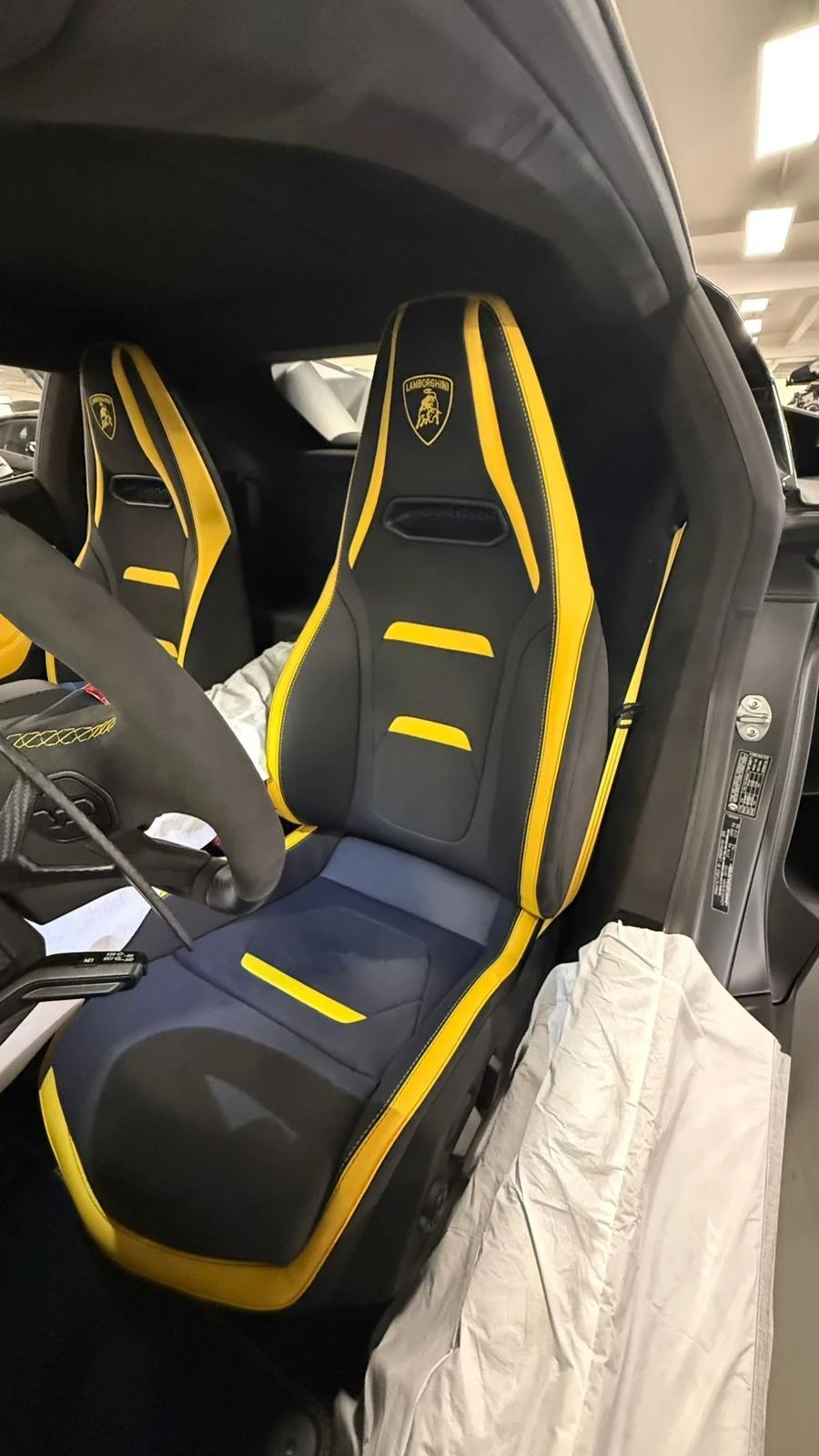 Lamborghini Temerario Carbon lift | Mobile.bg � ����������� 9