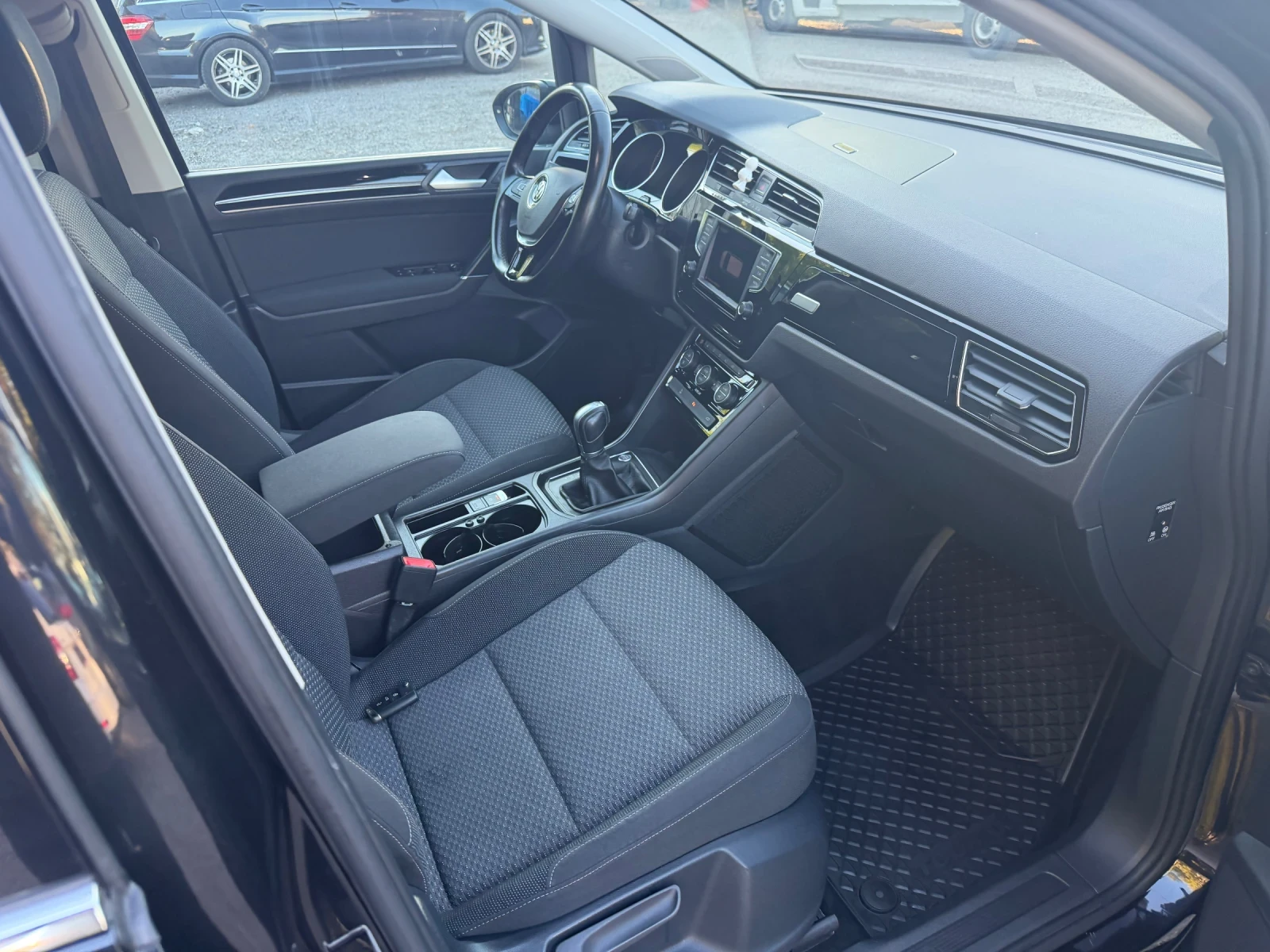 VW Touran 1.4TSI* DSG* Highline*  | Mobile.bg � ����������� 10