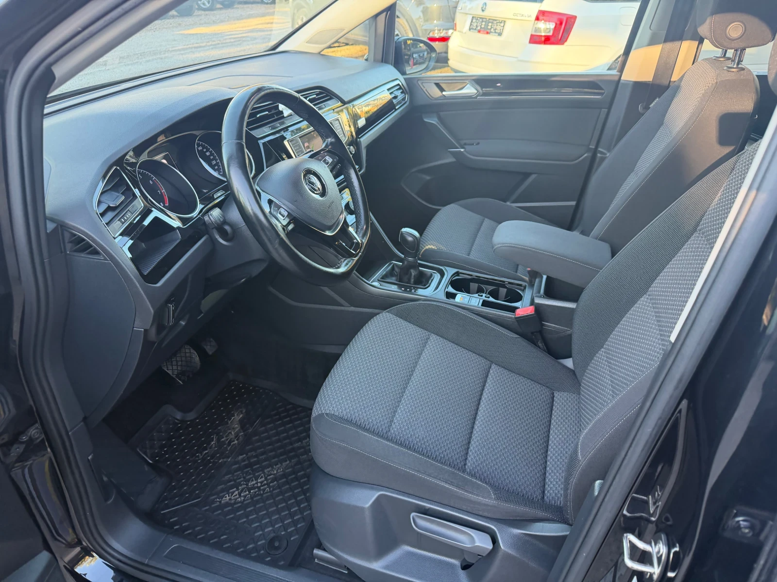 VW Touran 1.4TSI* DSG* Highline*  | Mobile.bg � ����������� 11