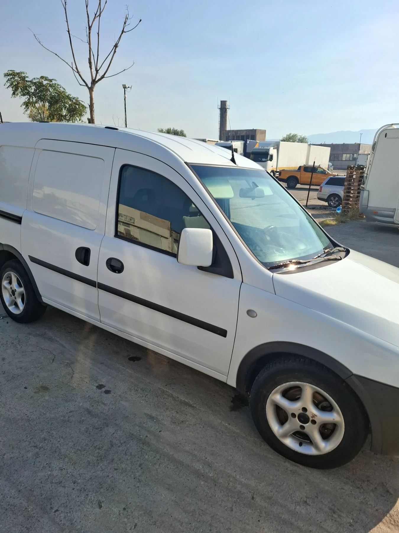Opel Combo, снимка 8 - Автомобили и джипове - 56429487
