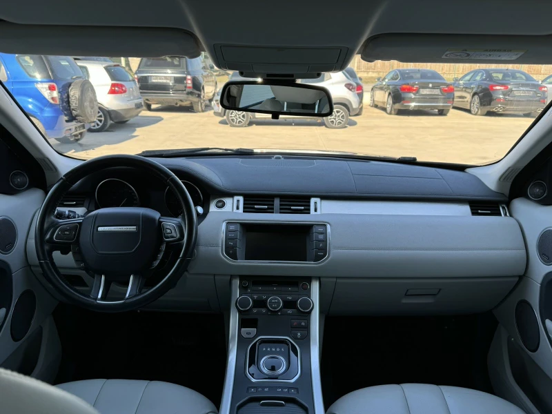 Land Rover Range Rover Evoque 2.2 TD4* PURE TECH* НАВИ* КОЖА* , снимка 10 - Автомобили и джипове - 49342848