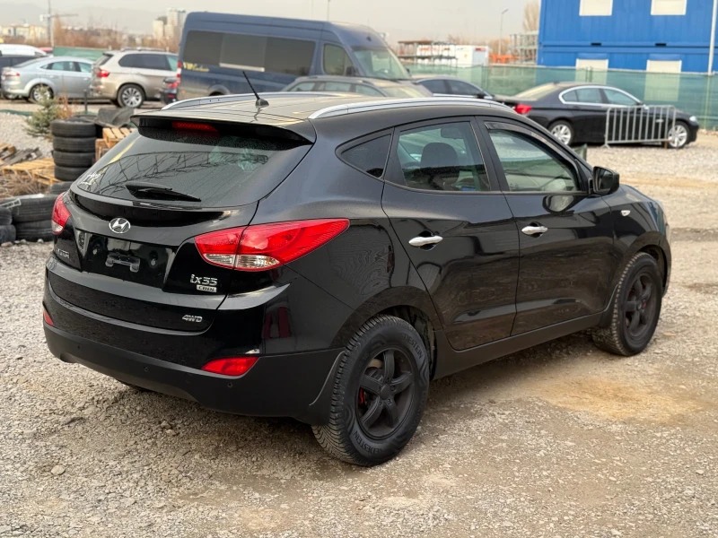 Hyundai IX35 2.0CRDI AUTOMAT, снимка 3 - Автомобили и джипове - 49470791