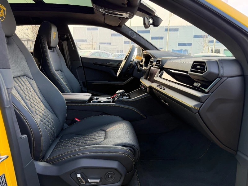 Lamborghini Urus SE HYBRID B&O DARK PAKET KERAMIK PANORAMA, снимка 9 - Автомобили и джипове - 52878071
