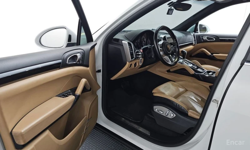 Porsche Cayenne, снимка 10 - Автомобили и джипове - 52999707