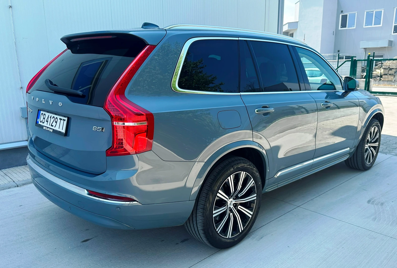 Volvo Xc90 B5 АТ8 AWD 6+ 1 - изображение 4