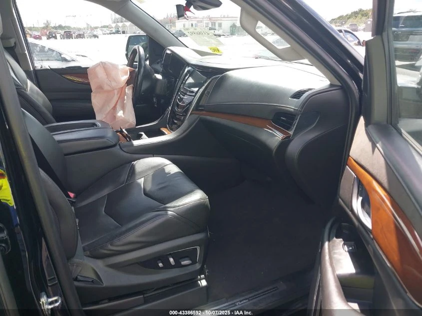 Cadillac Escalade 6.2L V-8 DI, VVT, 420HP 4X4 Drive | Mobile.bg   11