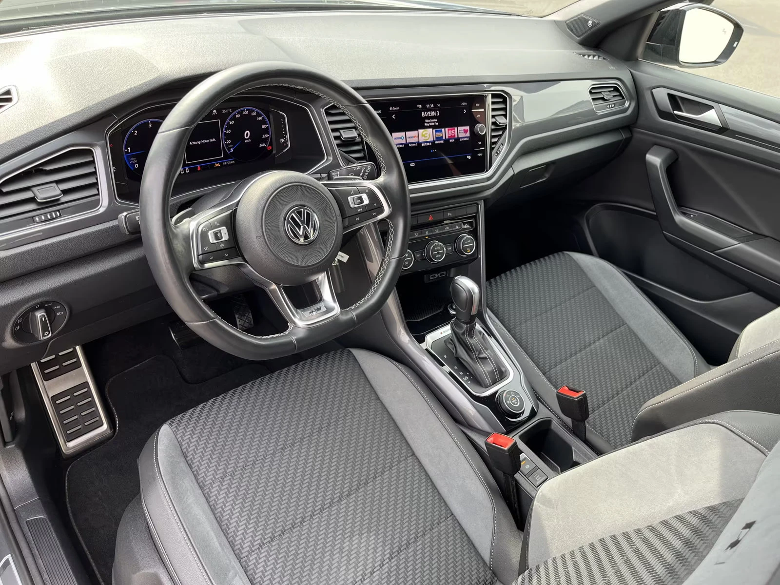 VW T-Roc 2.0TDI/190HP/R-LINE/4MOTION/DSG/AHK/ACC/CPLAY/729g - изображение 10