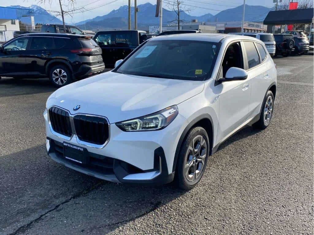 BMW X1 * xDrive28i * ПОДГРЕВИ * КАРПЛЕЙ * ПАМЕТ * КАМЕРА, снимка 12 - Автомобили и джипове - 54047332