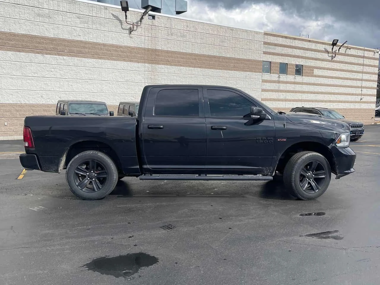 Dodge RAM 1500 SPORT/CARFAX/KEYLESS/ПОДГРЕВИ, снимка 4 - Автомобили и джипове - 54125425