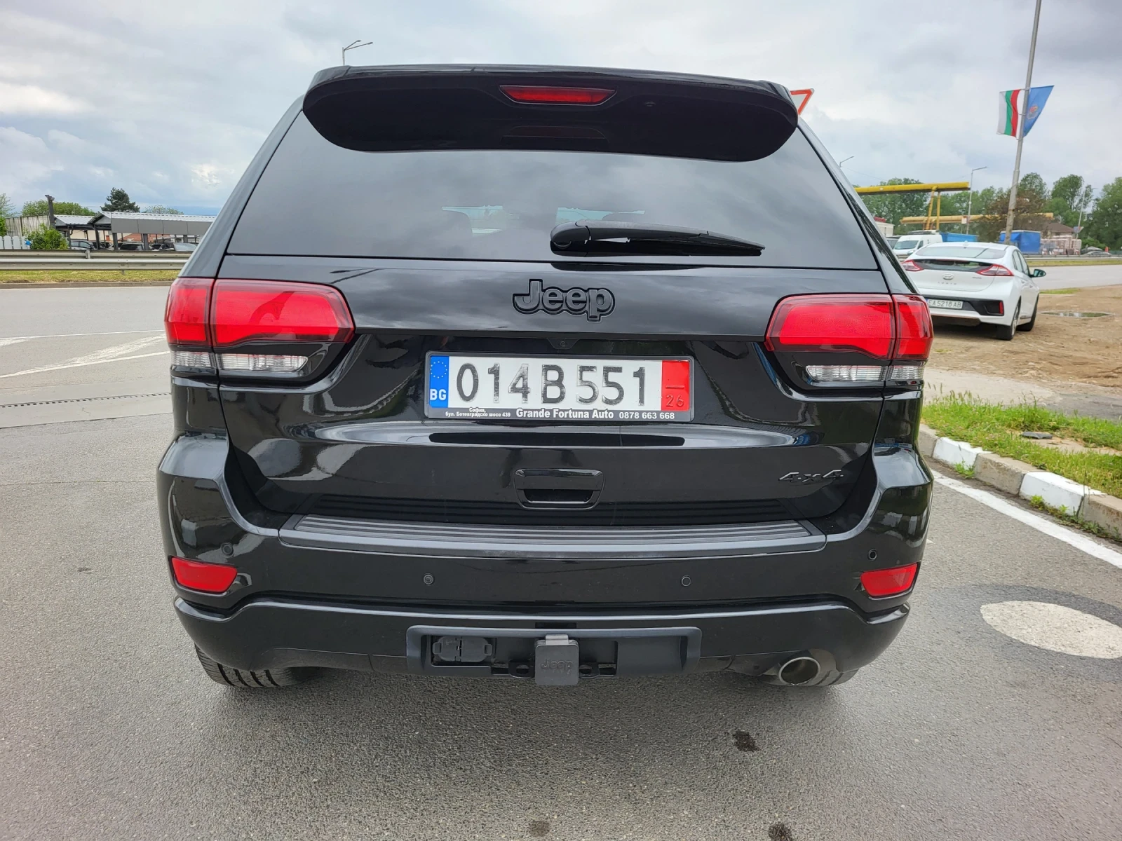 Jeep Grand cherokee 3.6 V6 300 KC 4X4, снимка 6 - Автомобили и джипове - 54589803