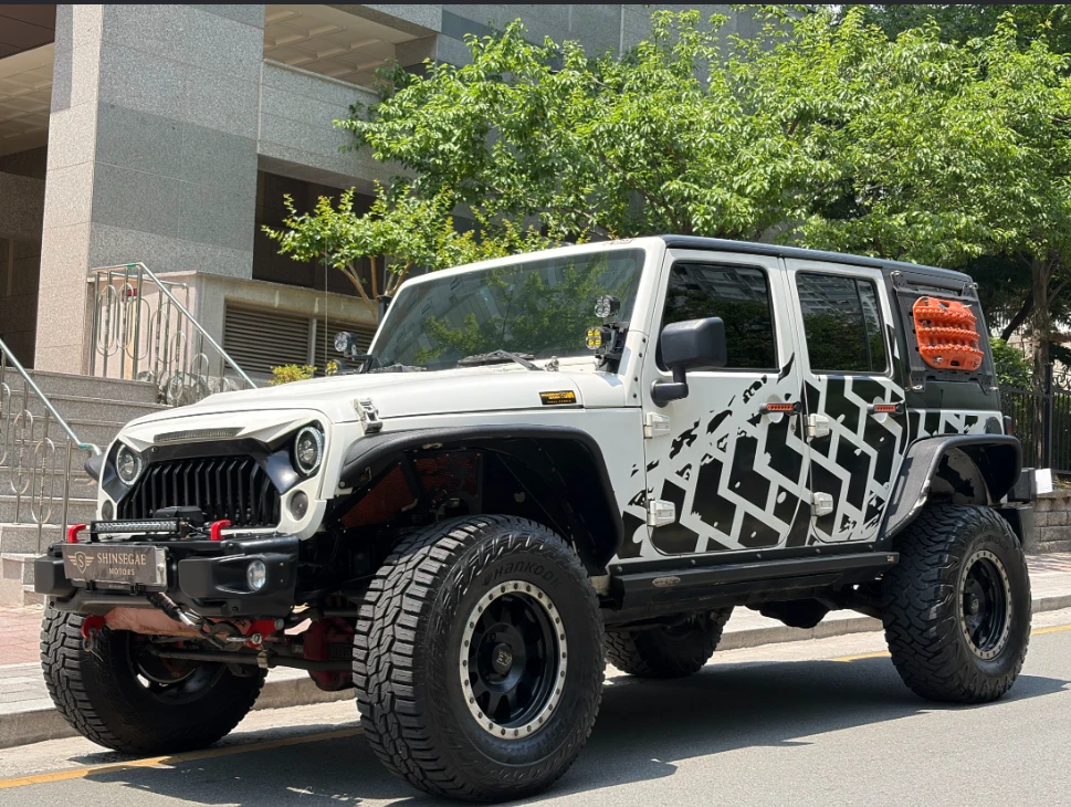 Jeep Wrangler OFF ROAD | ЛЕБЕДКА | ПОДГРЕВИ, снимка 2 - Автомобили и джипове - 54798910