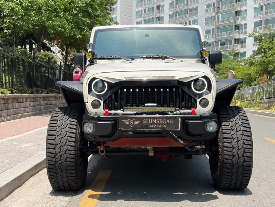 Jeep Wrangler OFF ROAD | ЛЕБЕДКА | ПОДГРЕВИ, снимка 3 - Автомобили и джипове - 54798910