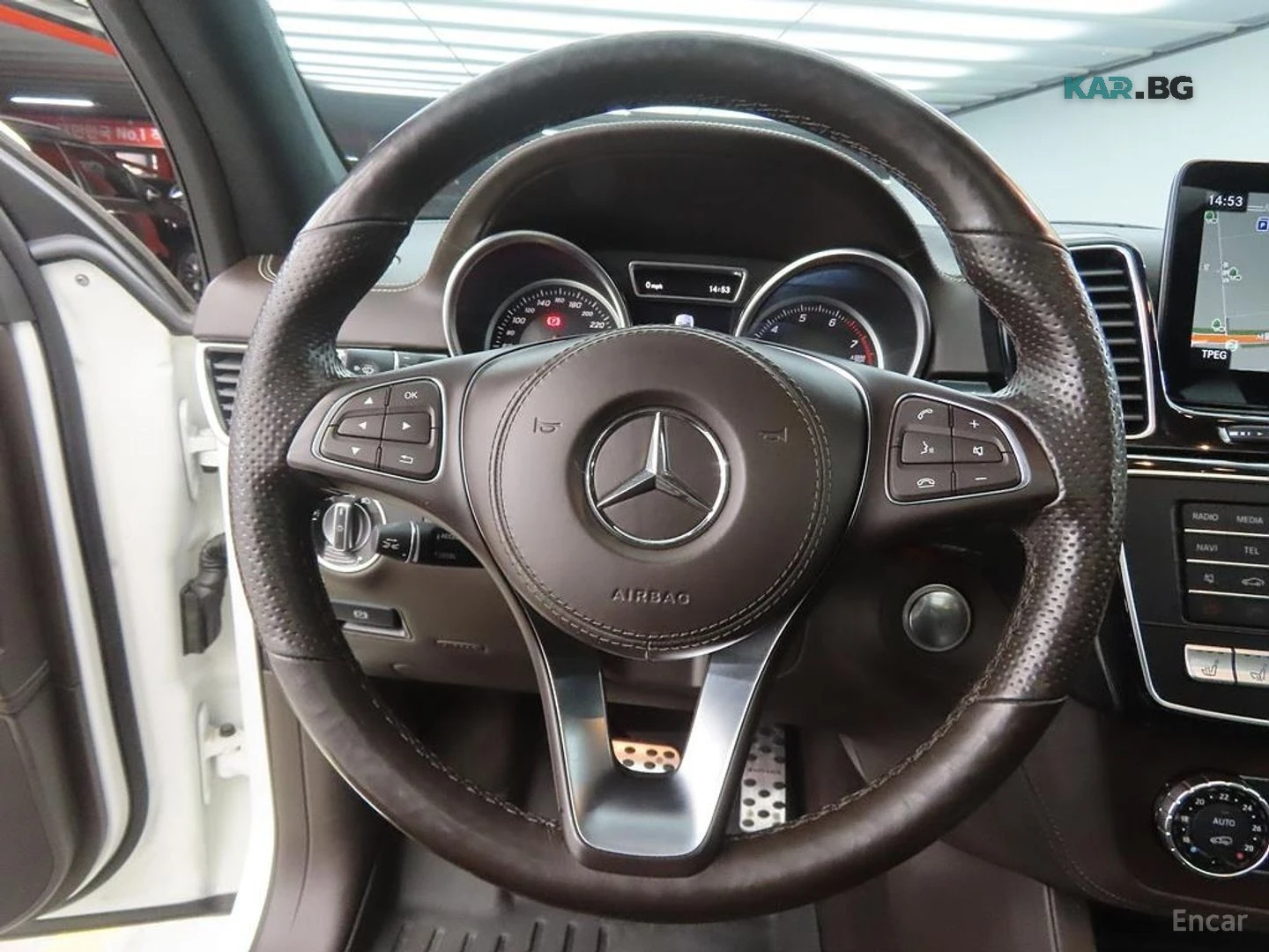 Mercedes-Benz GLS 500 4MATIC* МОНИТОРИ* 360* КОЖА* НАВИ* ПАНО, снимка 8 - Автомобили и джипове - 55742120