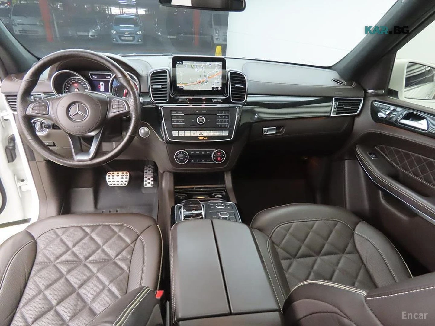 Mercedes-Benz GLS 500 4MATIC* МОНИТОРИ* 360* КОЖА* НАВИ* ПАНО, снимка 7 - Автомобили и джипове - 55742120