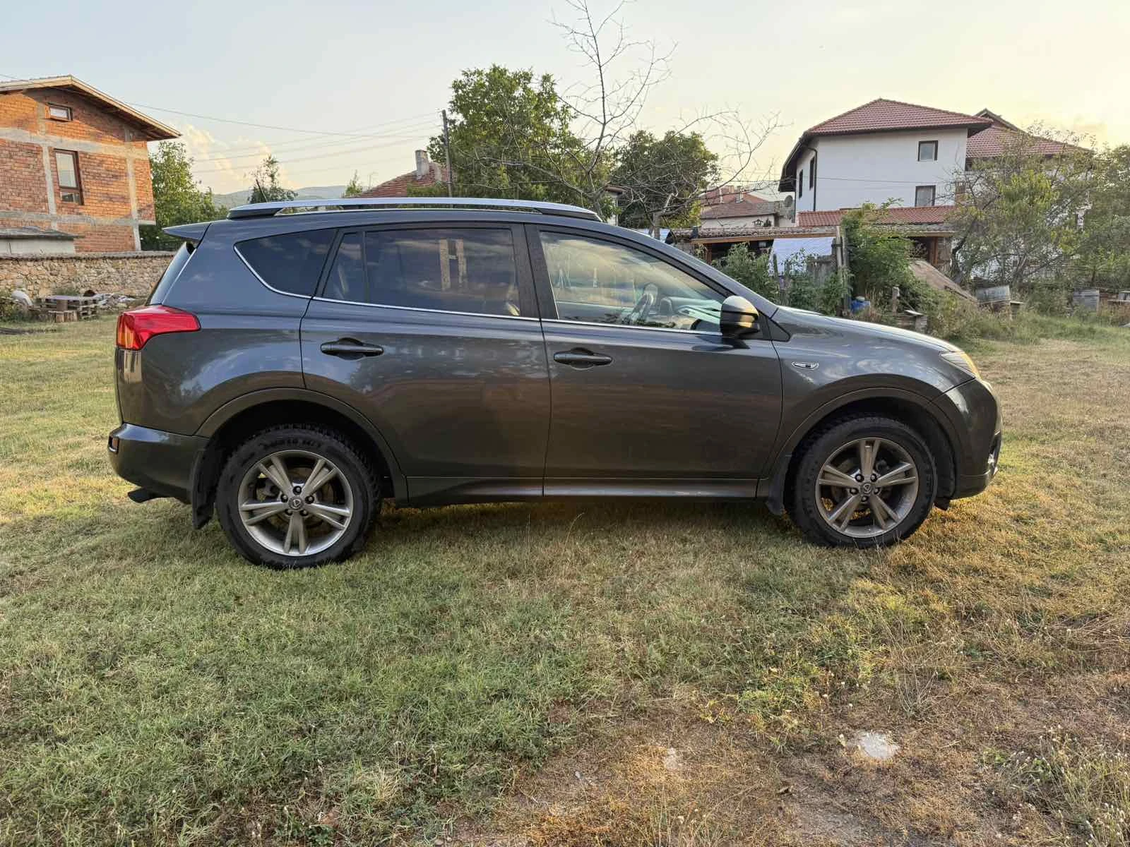 Toyota Rav4 2.5 VVT-i 4x4 AUTOMATIC | BRC ГАЗ | LE | КОЖА, снимка 3 - Автомобили и джипове - 55910113