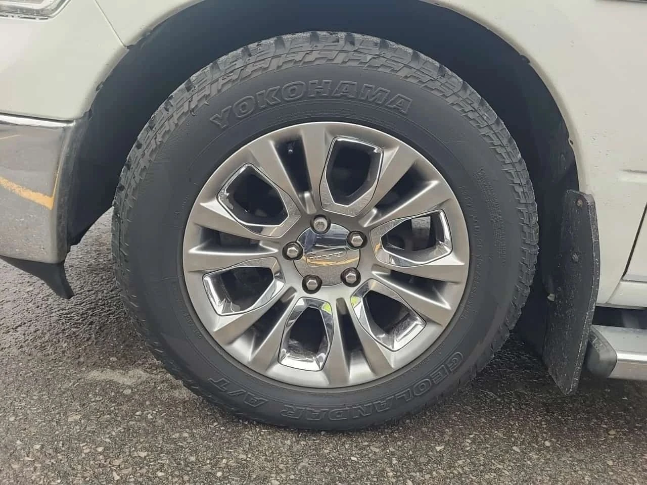 Dodge RAM 1500, снимка 6 - Автомобили и джипове - 56688278