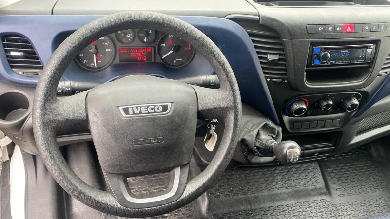 Iveco Daily Собствен Лизинг-3.0i 136hp-Klima-2019г-евро 6, снимка 16 - Бусове и автобуси - 44516140