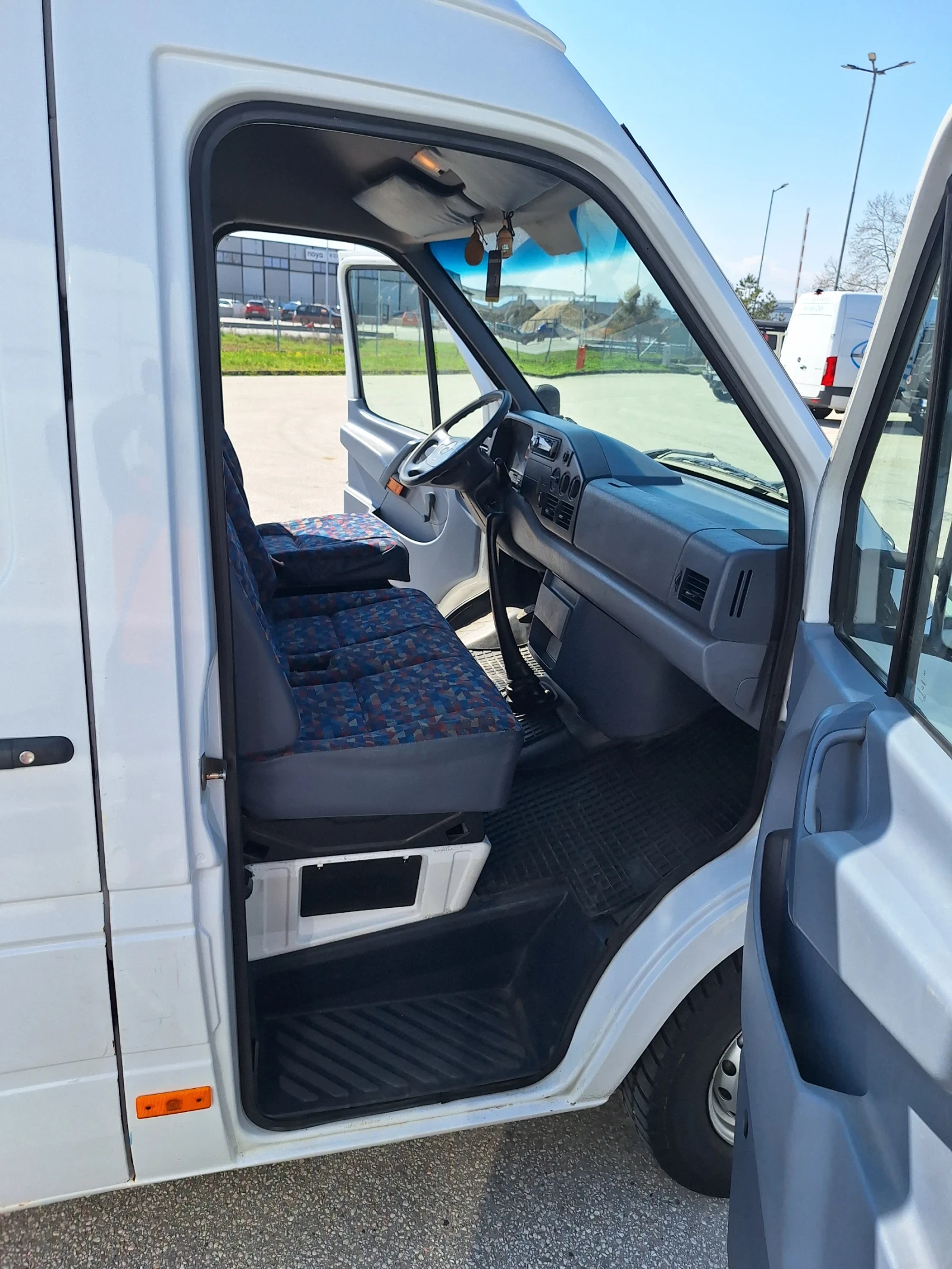 Mercedes-Benz Sprinter 312 Sprinter 312, снимка 9 - Бусове и автобуси - 53975569