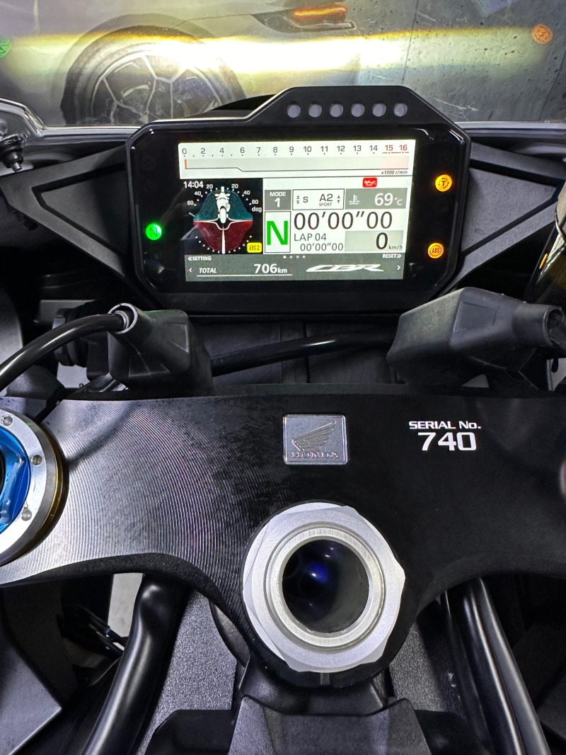 Honda Cbr 1000 RR SP 700 км!!!, снимка 9 - Мотоциклети и мототехника - 43788750