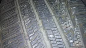 Гуми Зимни 245/45R18, снимка 5