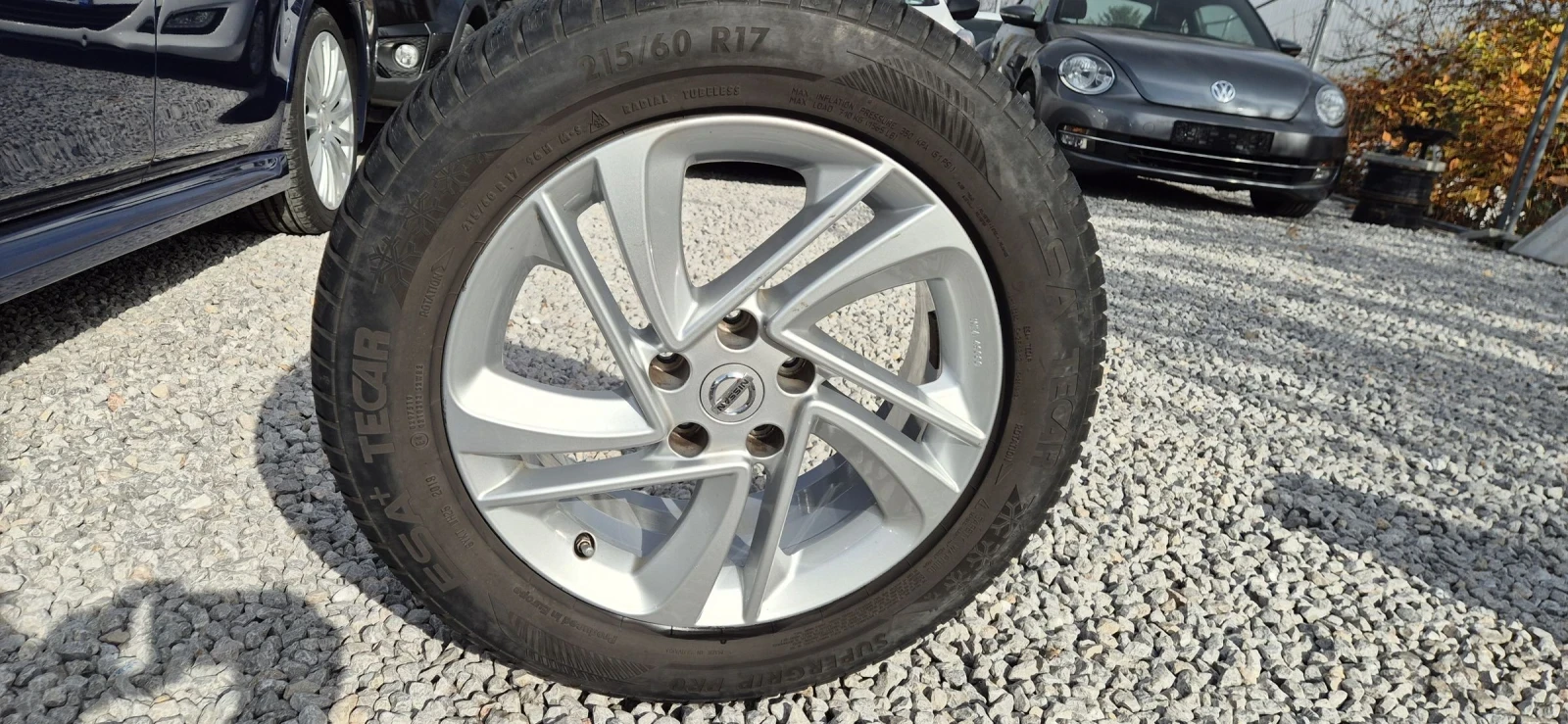 ���� � ������ 215/60R17 �� Nissan | Mobile.bg � ����������� 1