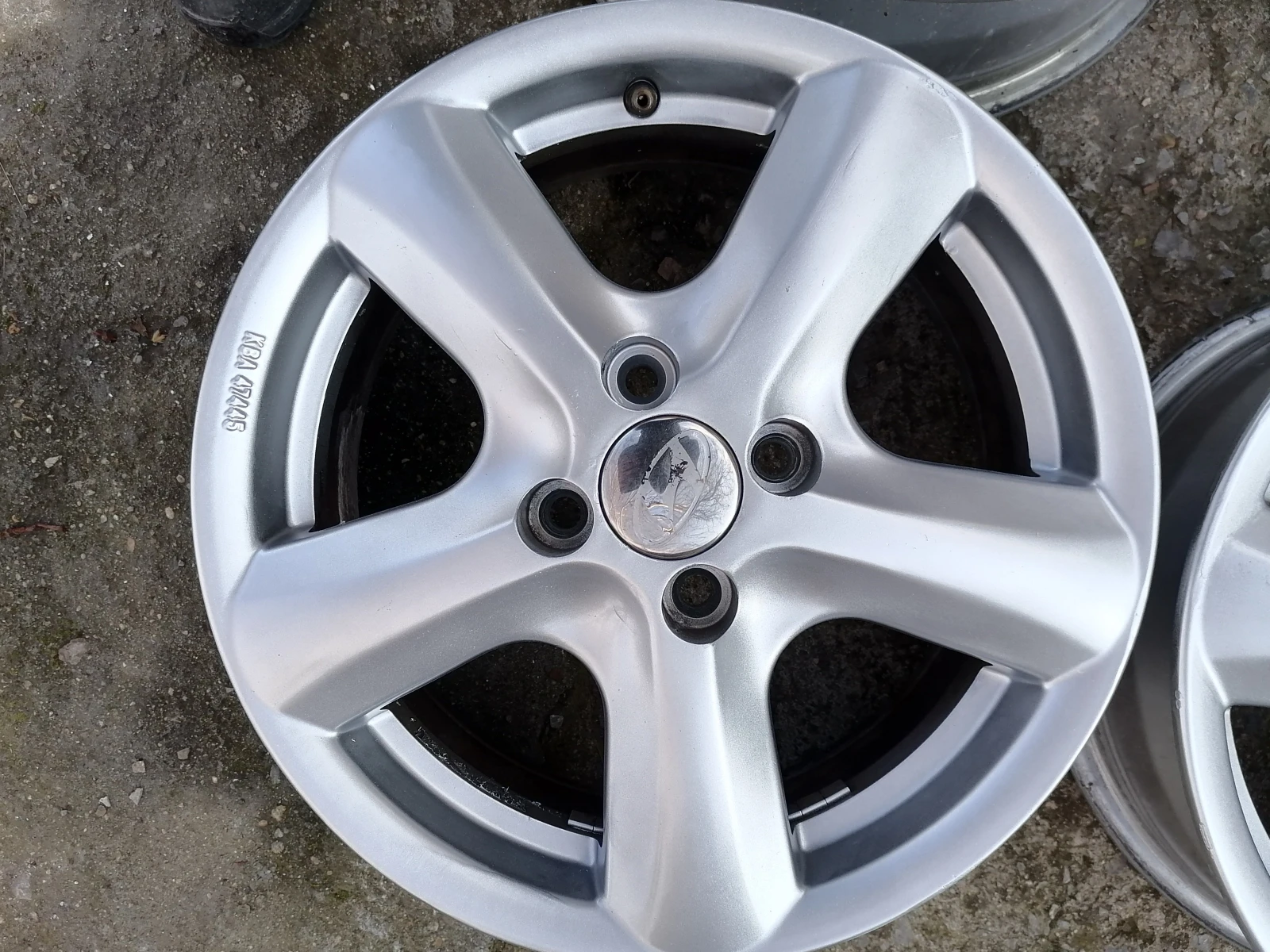 Джанти за Hyundai I20, снимка 4 - Гуми и джанти - 53853654