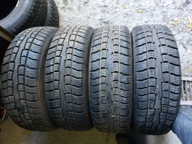 Гуми Зимни 205/65R16, снимка 1 - Гуми и джанти - 48640904