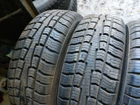 Гуми Зимни 205/65R16, снимка 2 - Гуми и джанти - 48640904