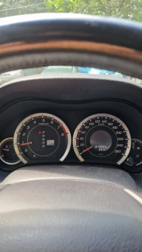 Honda Accord 2.4 бензин автомат, снимка 9