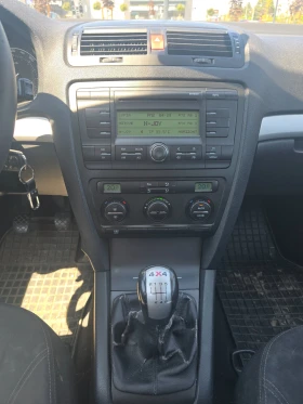 Skoda Octavia Комби 1.9TDI 4x4, снимка 10