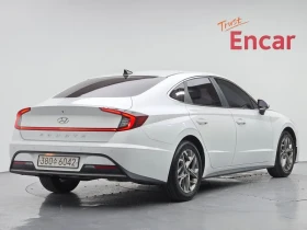 Hyundai Sonata 2.0 - САМО 30% АВАНС, снимка 2