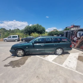 Mercedes-Benz E 230, снимка 3