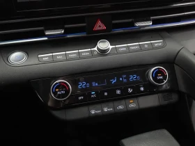 Hyundai Elantra AVANTE 1.6/КАМЕРА/ПАРКТРОНИК/НАВИГАЦИЯ/ | Auto.bg — изображение 17