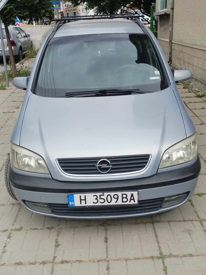 Opel Zafira 1.8, снимка 1 - Автомобили и джипове - 46392581