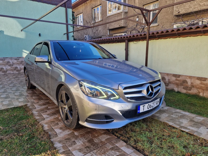 Mercedes-Benz E 300 HYBRID 204hp TOP, снимка 1 - Автомобили и джипове - 48603781