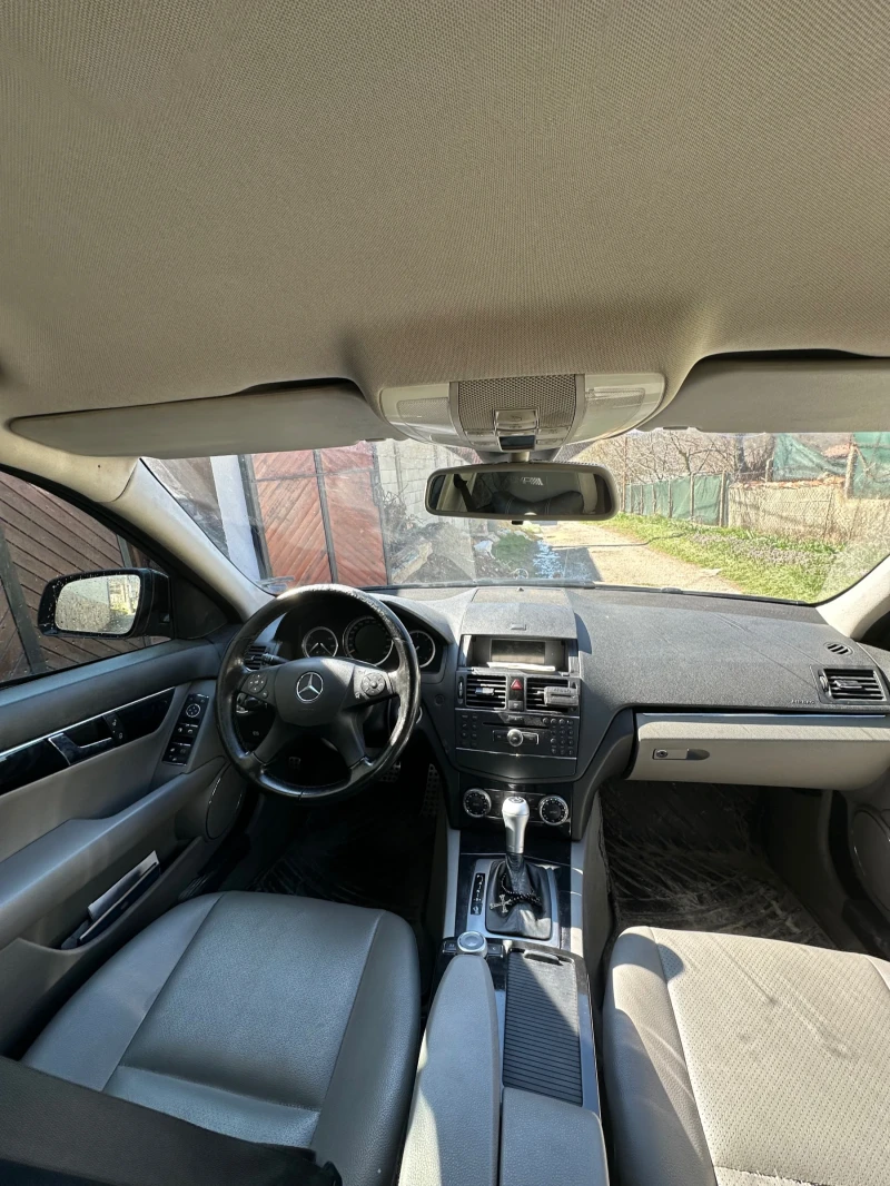 Mercedes-Benz C 220, снимка 5 - Автомобили и джипове - 49594126