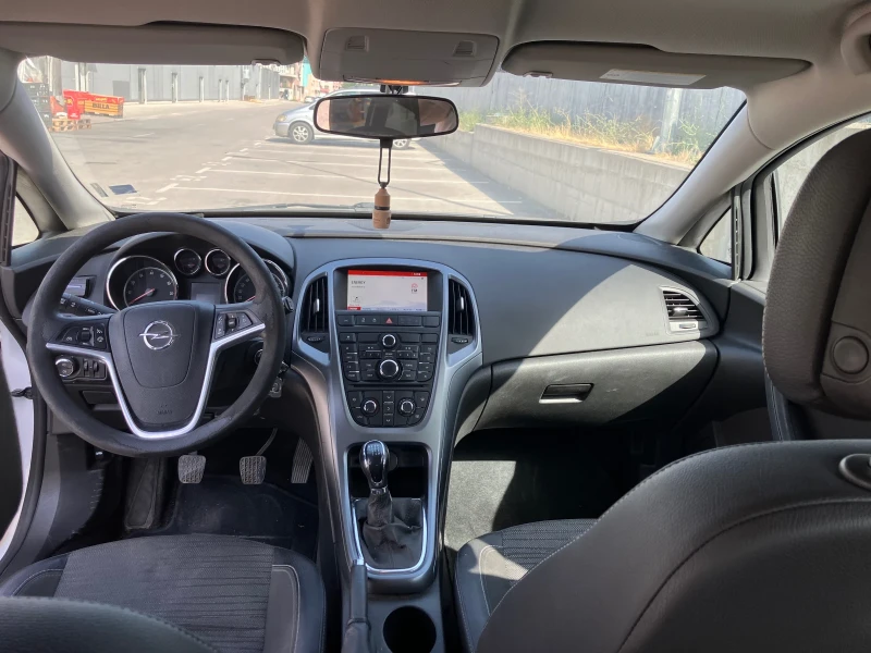 Opel Astra 1.4 Т LPG Sports Tourer, снимка 7 - Автомобили и джипове - 52057966