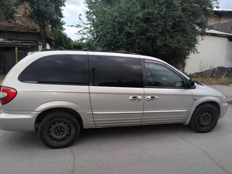 Chrysler Gr.voyager Limited AWD, снимка 2 - Автомобили и джипове - 52588495