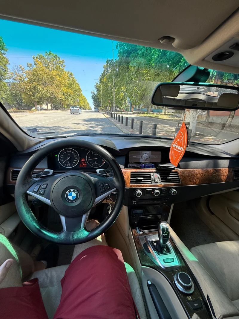 BMW 530 SAT кутия, снимка 4 - Автомобили и джипове - 52688786