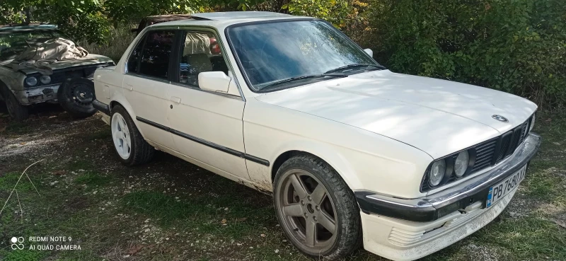 BMW 318 i, снимка 12 - Автомобили и джипове - 51997208