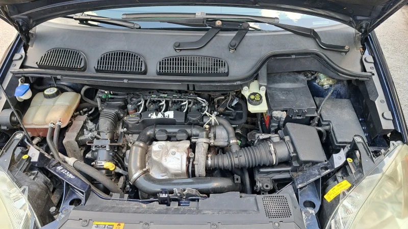 Ford C-max 1.6 TDCI, снимка 10 - Автомобили и джипове - 52614063