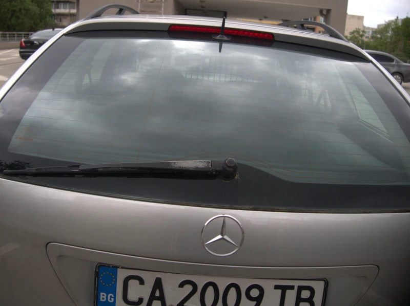 Mercedes-Benz C 220 T-mod, снимка 6 - Автомобили и джипове - 52431644