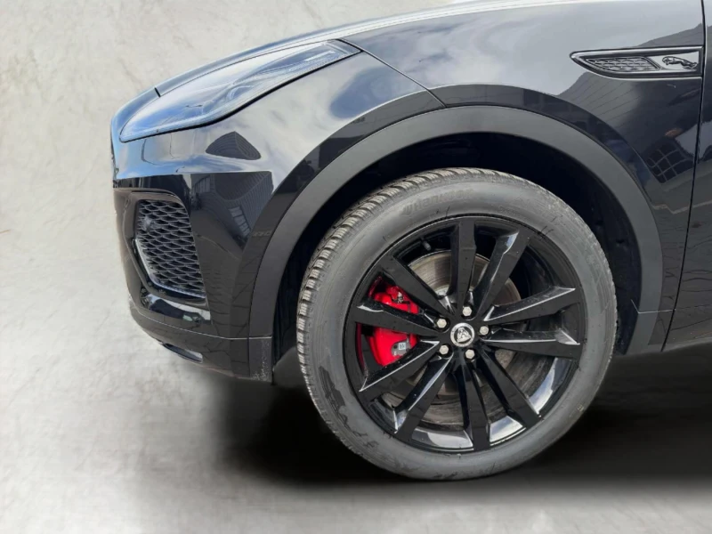 Jaguar E-pace 2.0, снимка 9 - Автомобили и джипове - 53258409