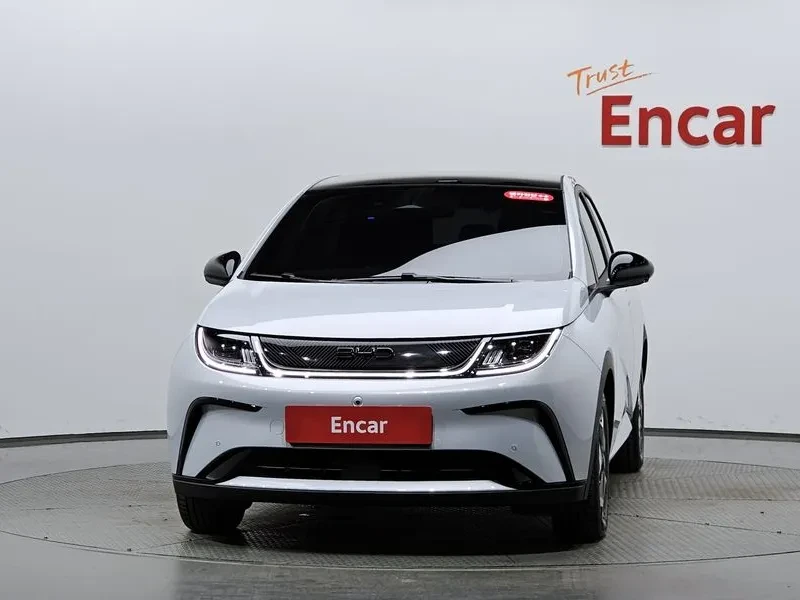 BYD Dolphin САМО 30% АВАНС, снимка 2 - Автомобили и джипове - 56223362