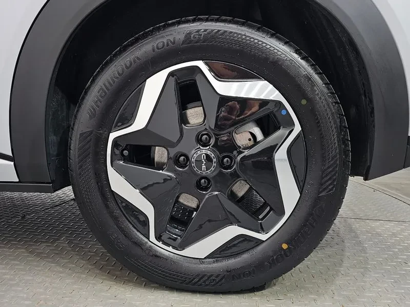 BYD Dolphin САМО 30% АВАНС, снимка 4 - Автомобили и джипове - 56223362