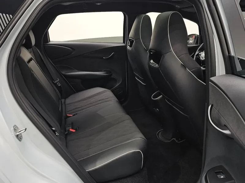 BYD Dolphin САМО 30% АВАНС, снимка 11 - Автомобили и джипове - 56223362