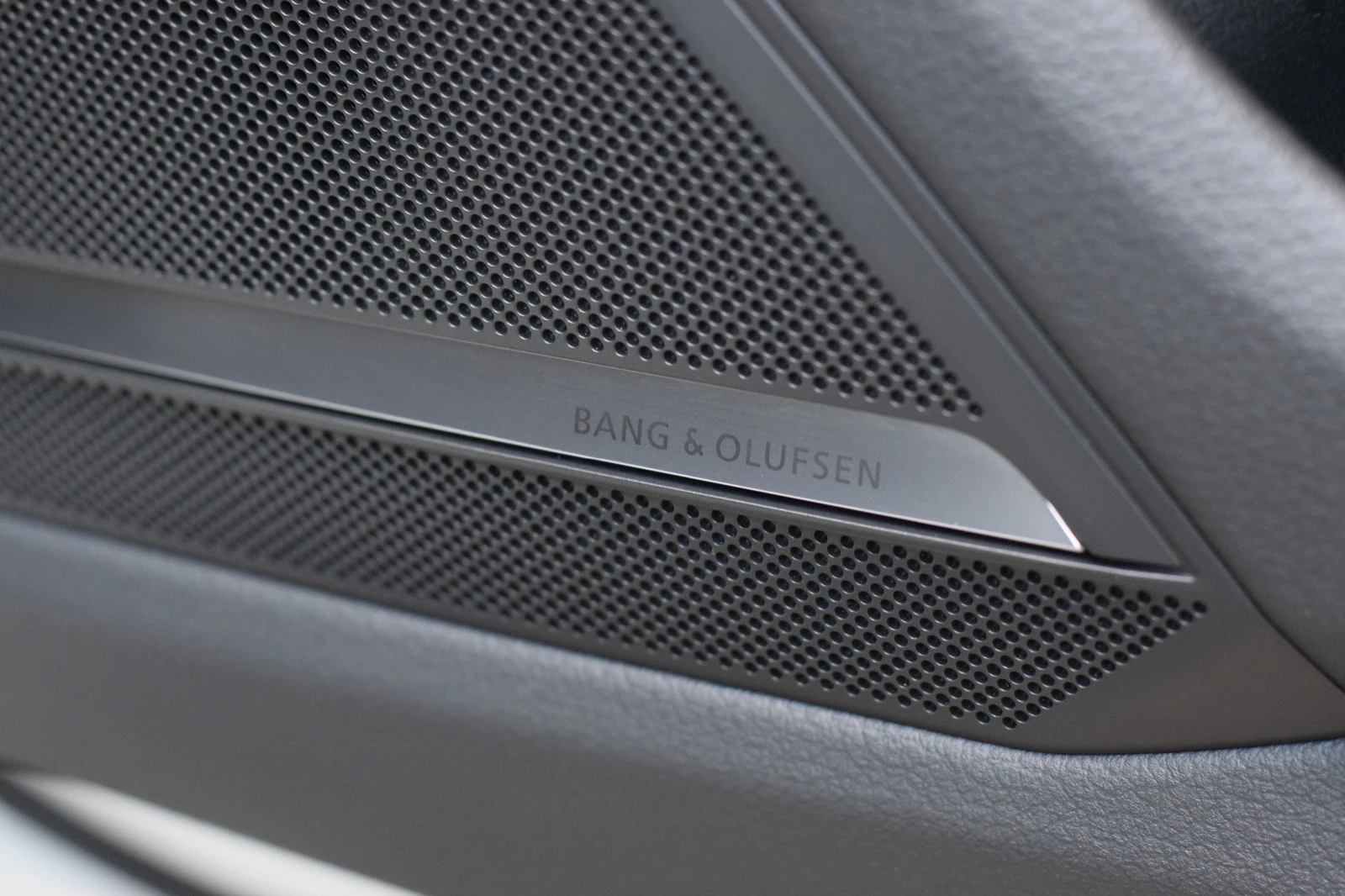 Audi S6 | Mobile.bg   15